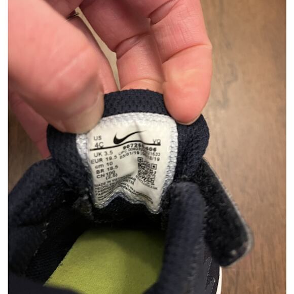 Nike Star Runner Sneakers Infant Size 4 - Picture 7 of 7